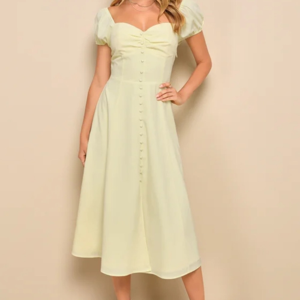 Light Yellow Button-Front
Midi Dress